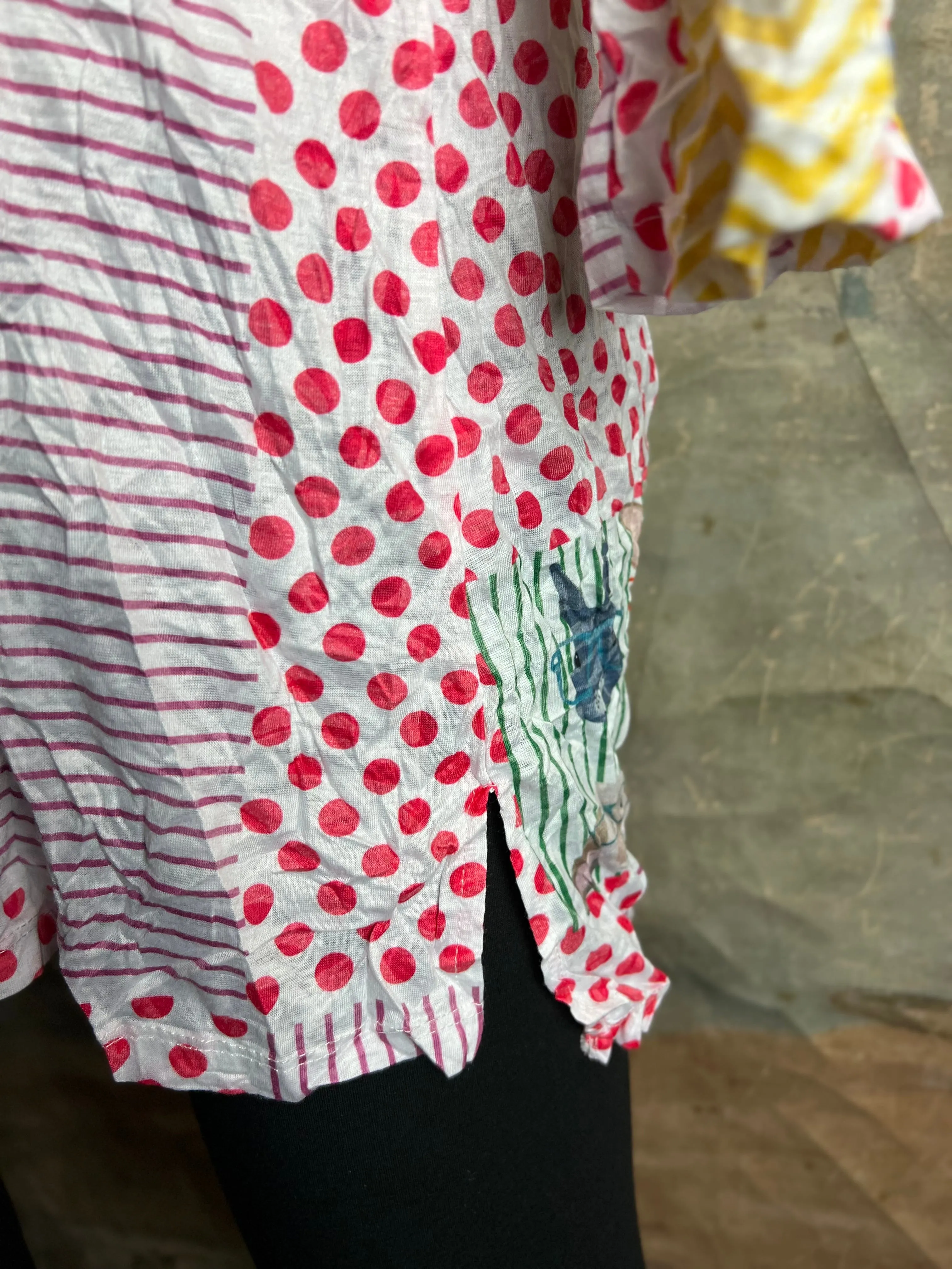 25045 Crinkle Mix Media Tunic