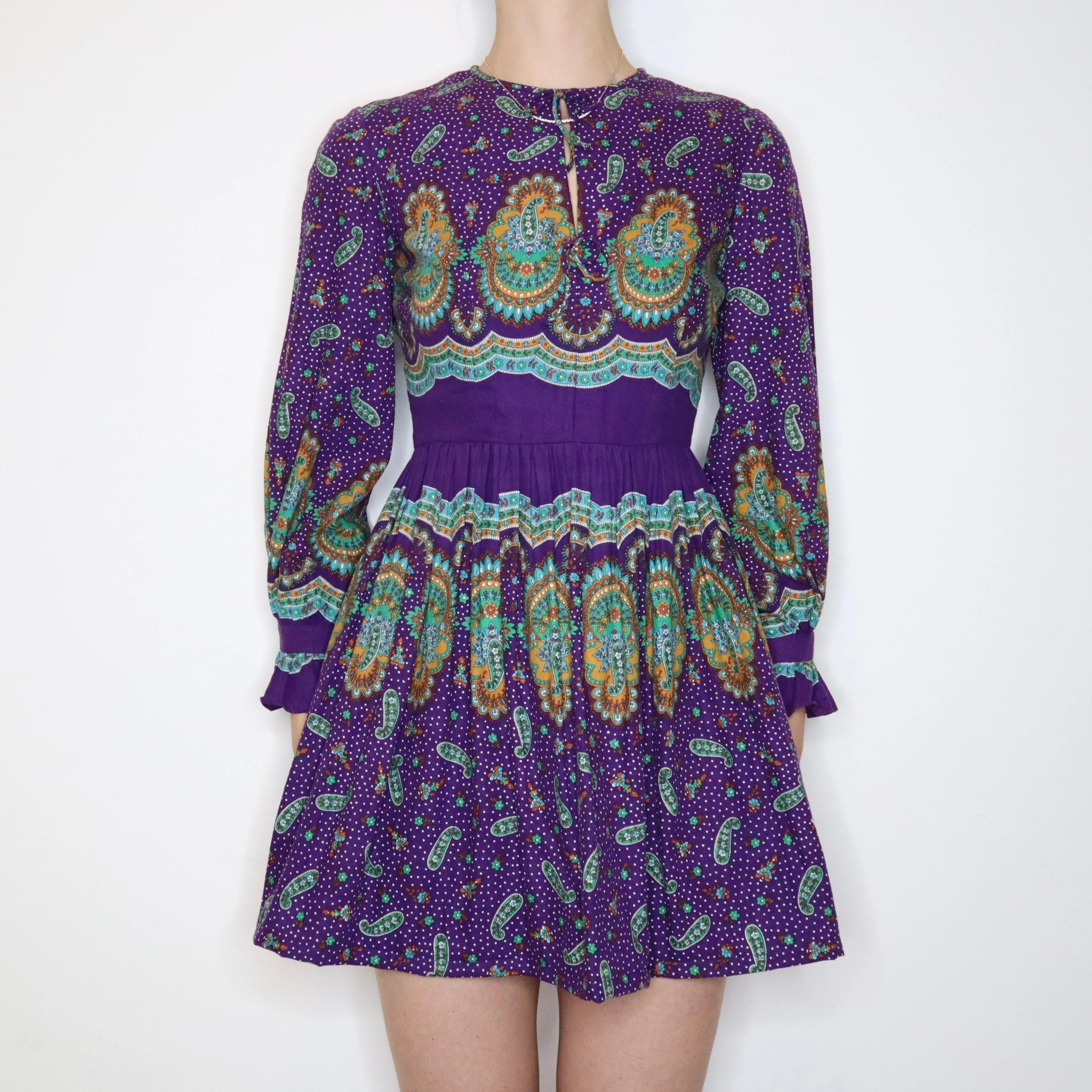 70s Purple Paisley Mini Dress (XS) 