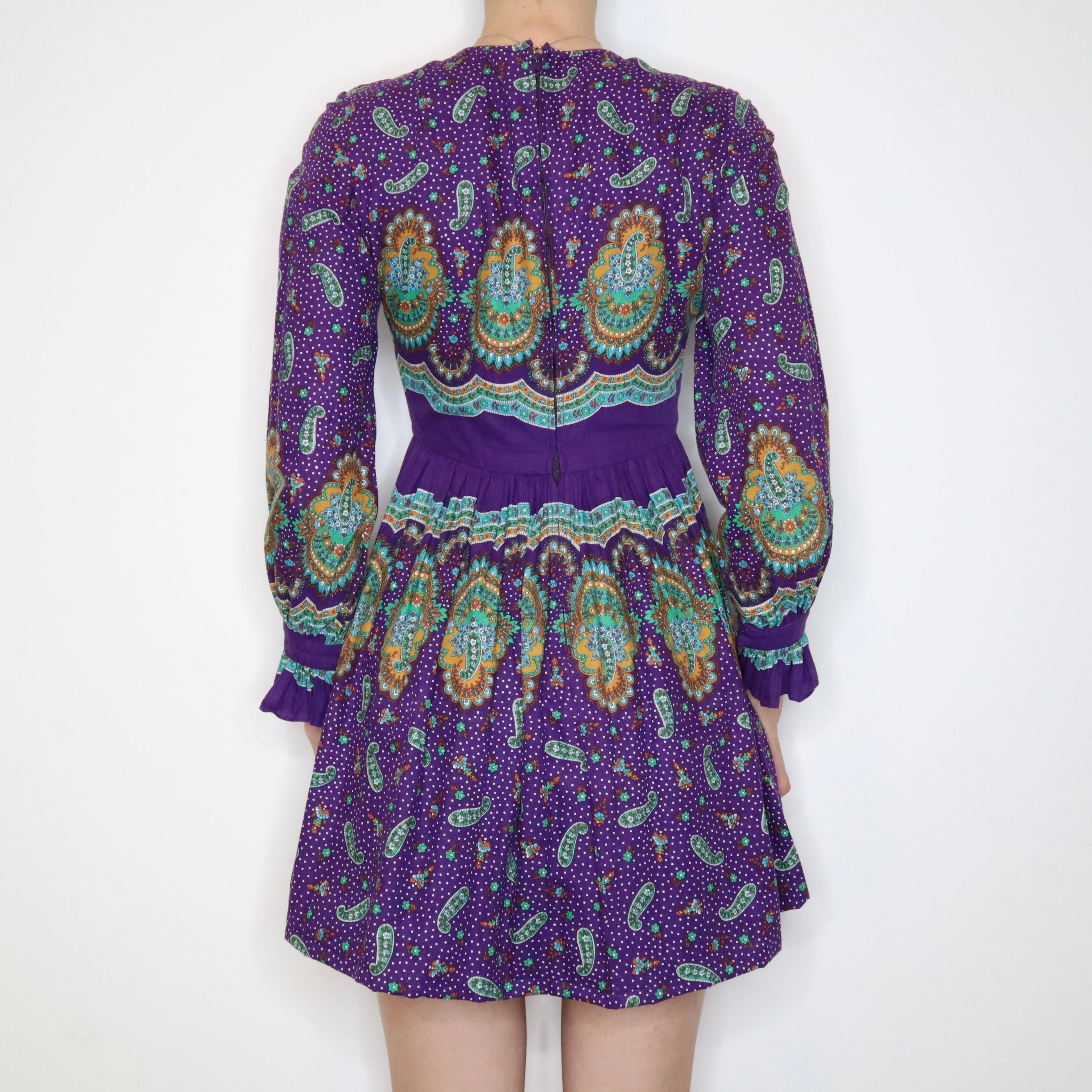 70s Purple Paisley Mini Dress (XS) 