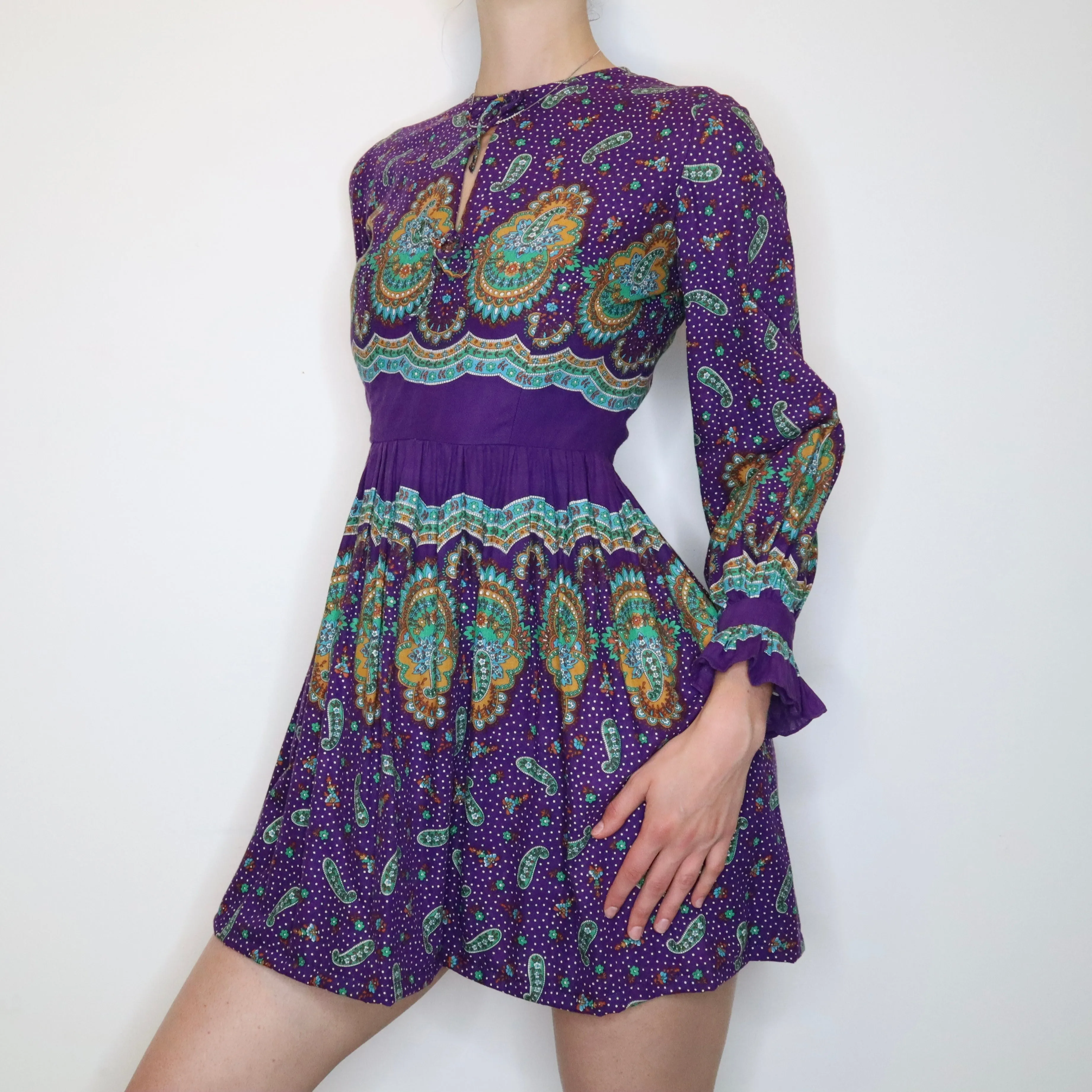 70s Purple Paisley Mini Dress (XS) 