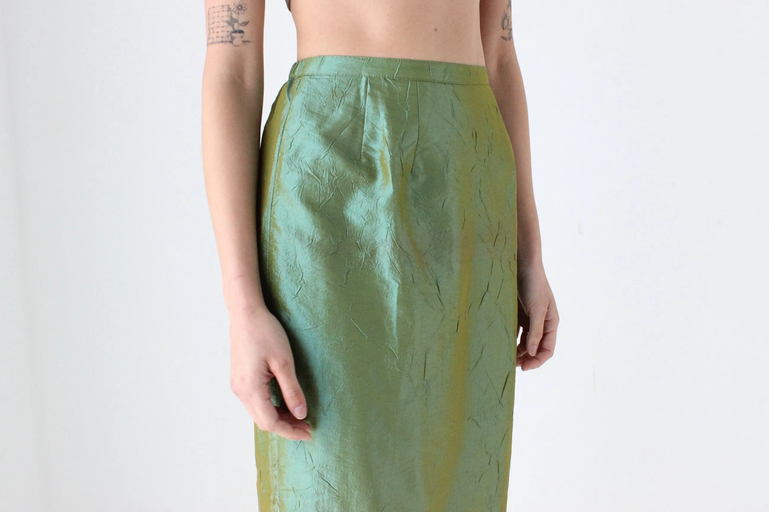 90s Metallic Green Crinkle Taffeta High Waist Column Midi Skirt