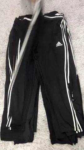 Adidas trackants