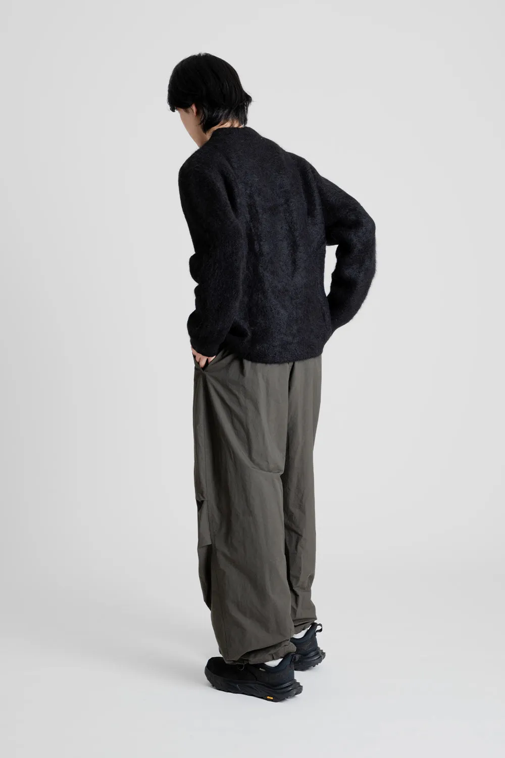 Alpaca Round Neck Pullover - Black