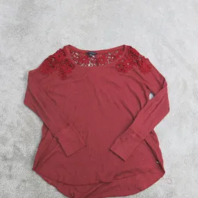 American Eagle Womens Medium Red Thermal Shirt with Lace Crochet Long Sleeve