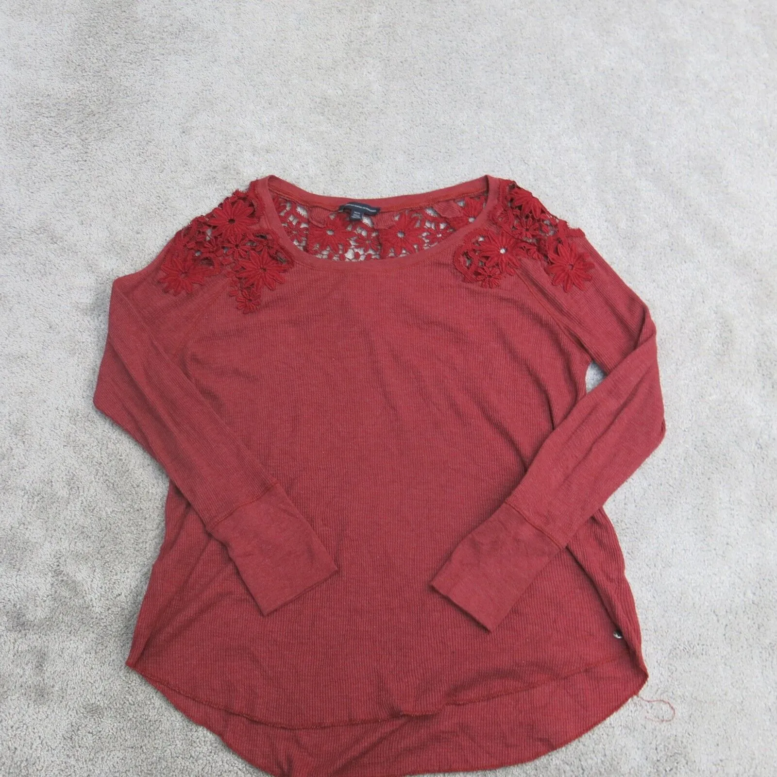 American Eagle Womens Medium Red Thermal Shirt with Lace Crochet Long Sleeve