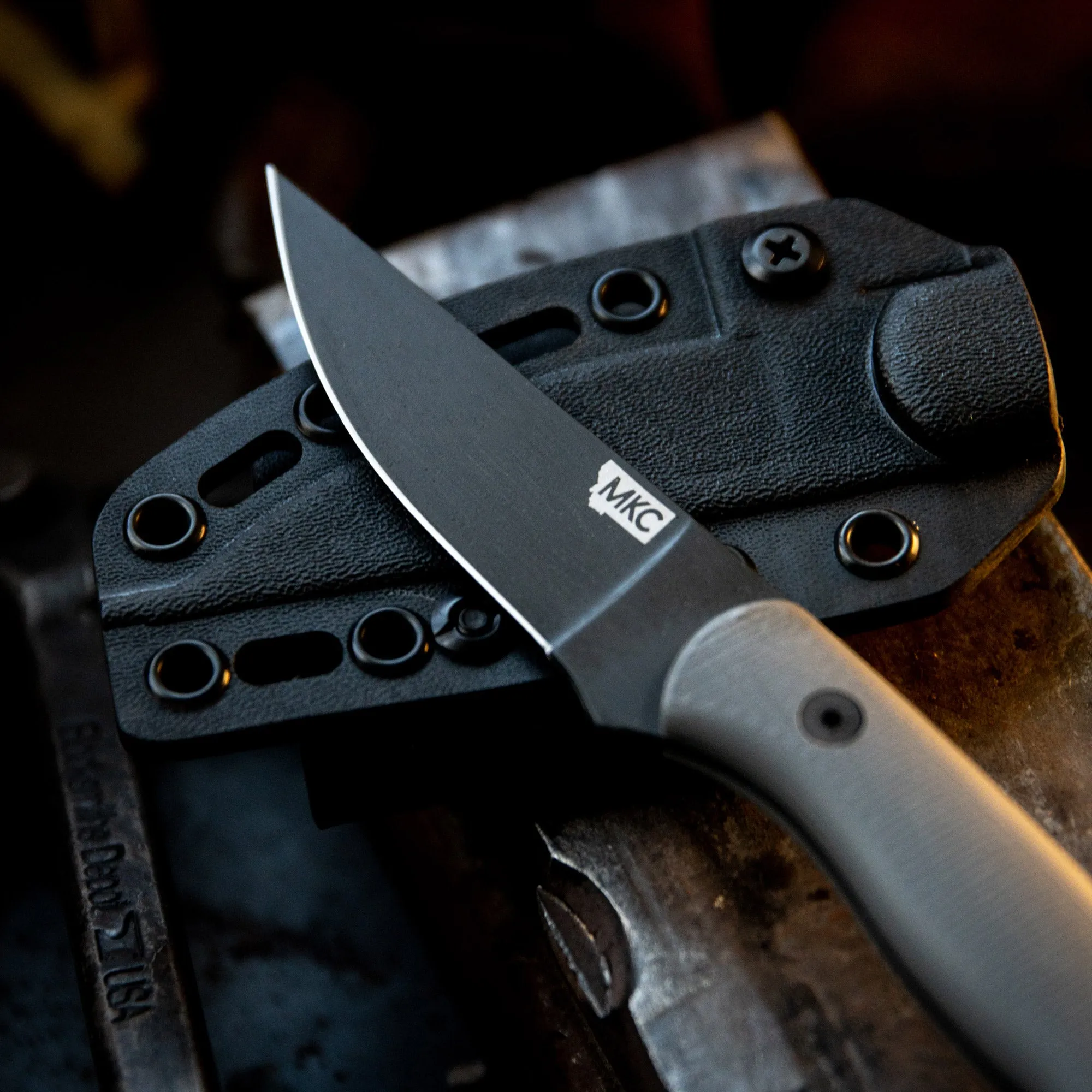 BLACKFOOT 2.0 - GREY
