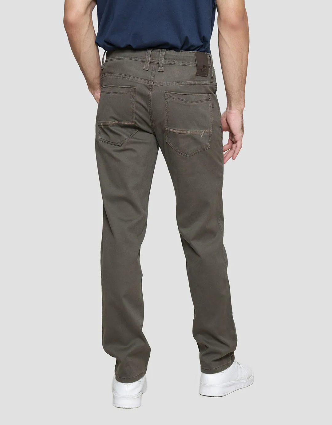 Cardinal Casual Gorgeous Celana Panjang Pria