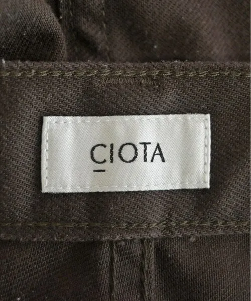 CIOTA Chinos