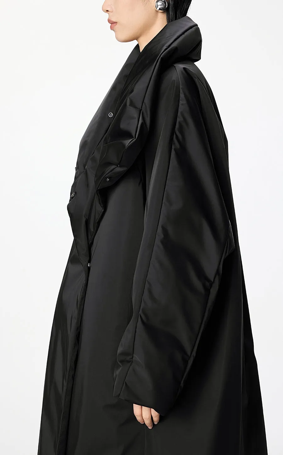 Coat / JNBY Relaxed Satin Long Down Coat