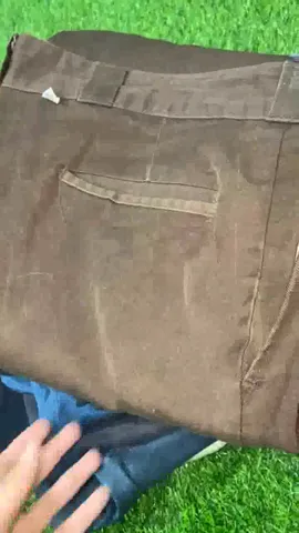 DICKIES PANTS IN 20 KG