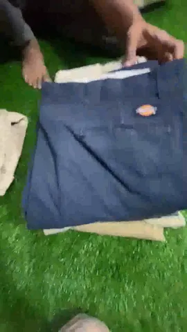 DICKIES PANTS IN 20 KG