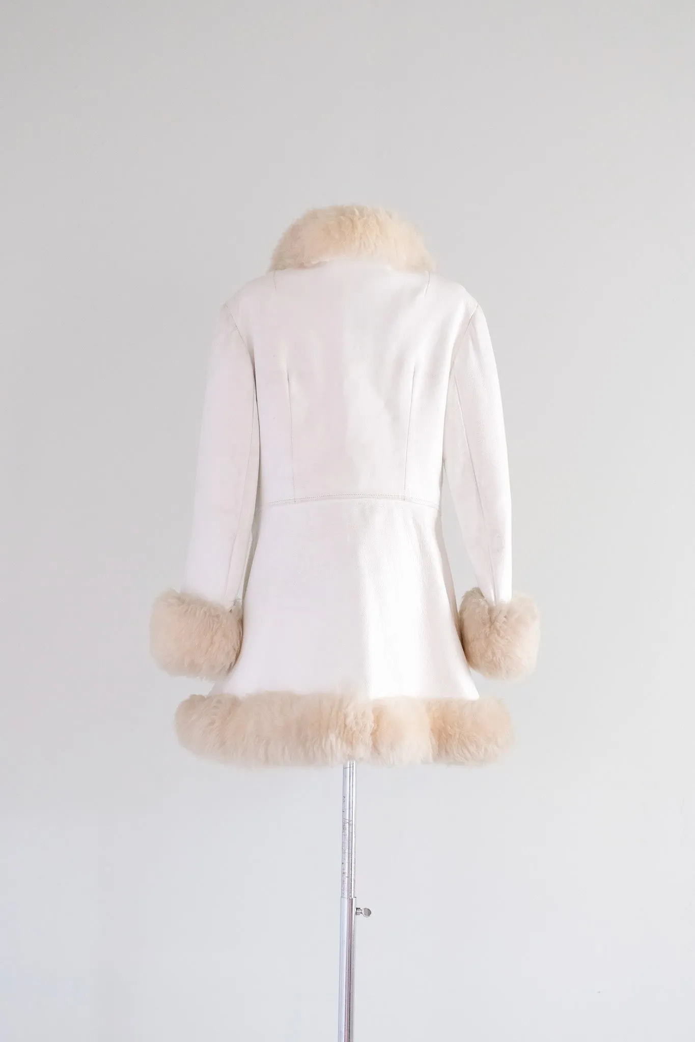 EPIC 1970's White Leather Penny Lane Coat / Sz M