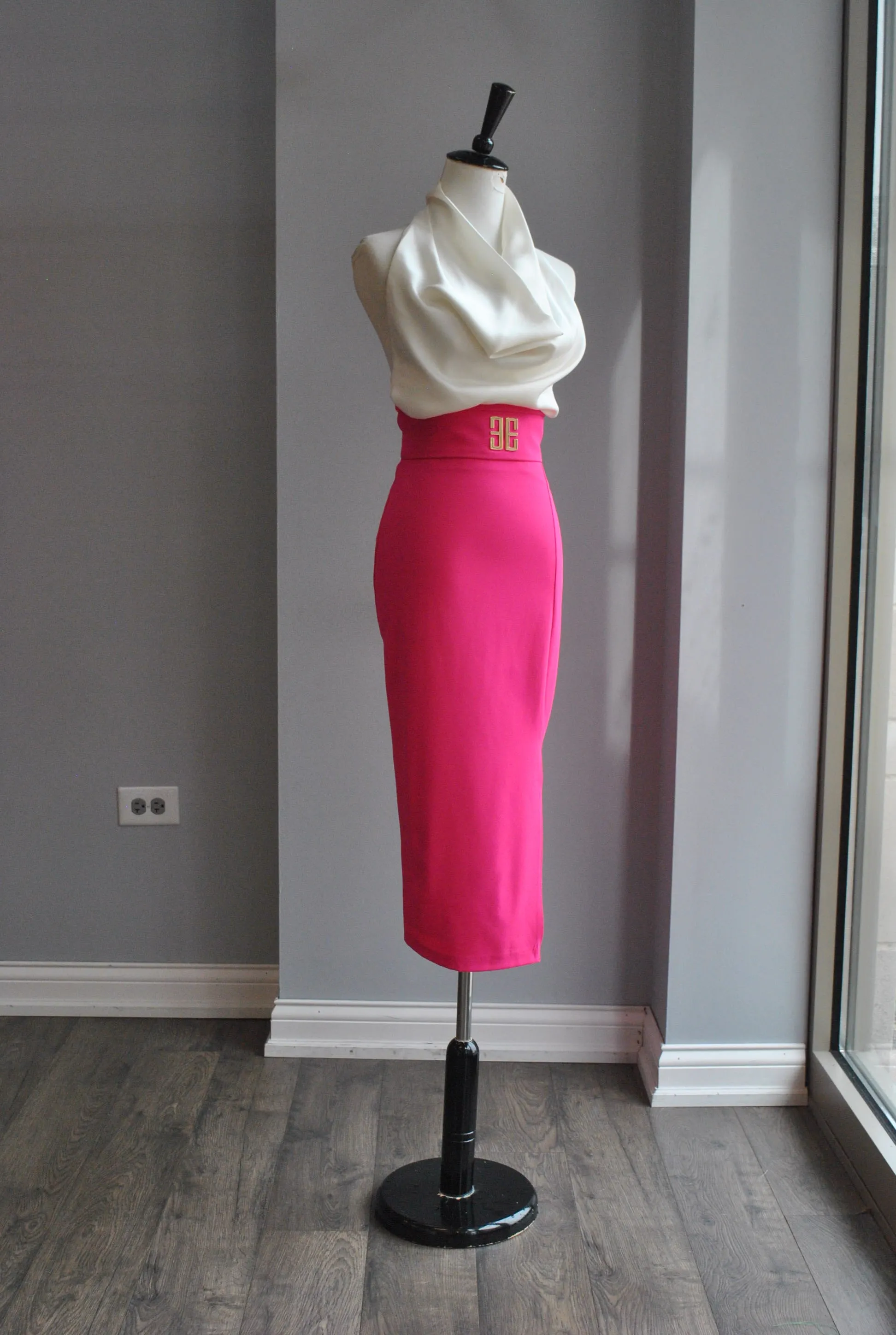 FUSCHIA PINK HIGH WAISTED SKIRT