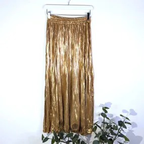 Long substantial crumpled effect pleated skirt (M)