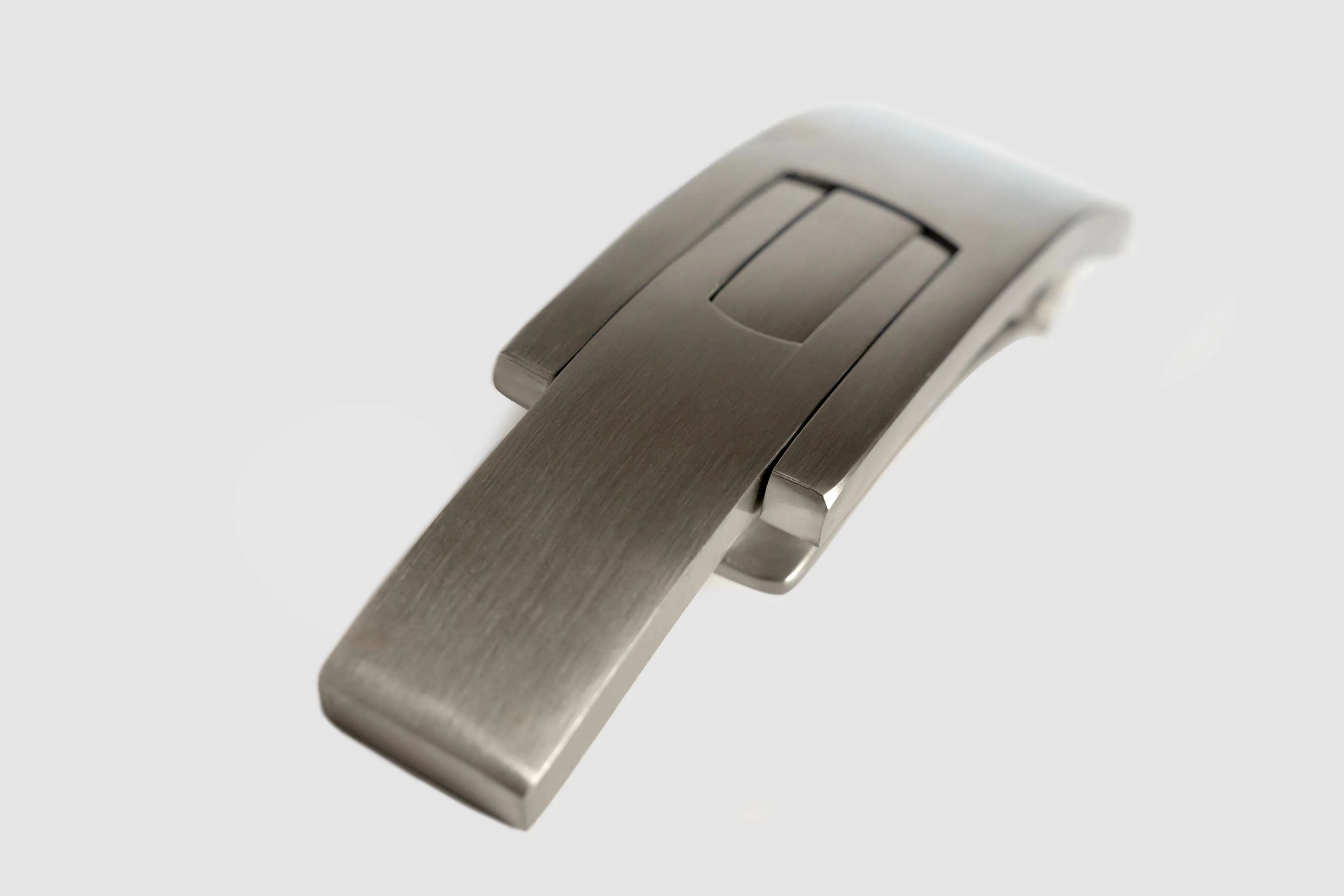 Non-Custom Lever Weight Belts
