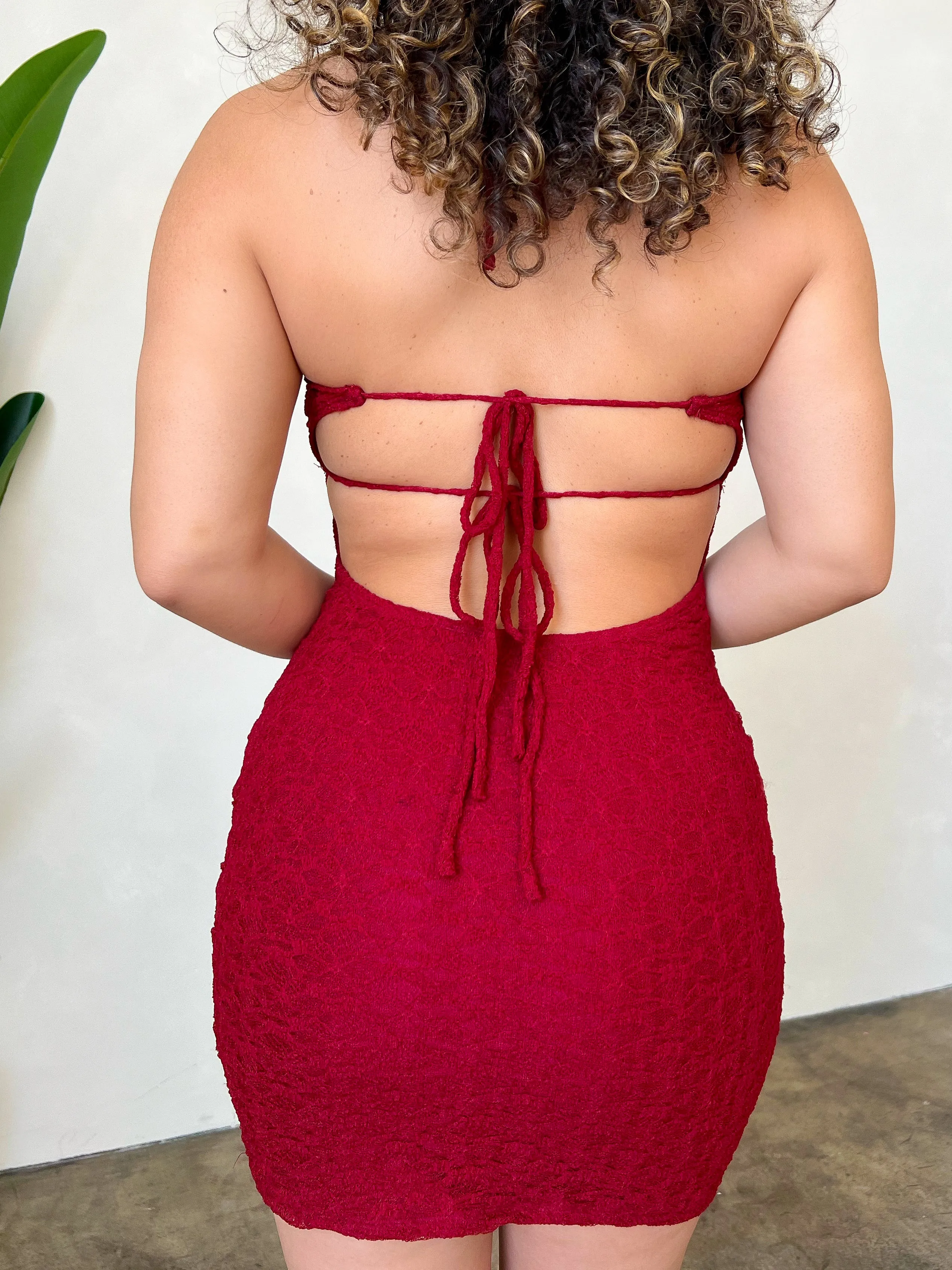 Paola Halter Dress (Burgundy)