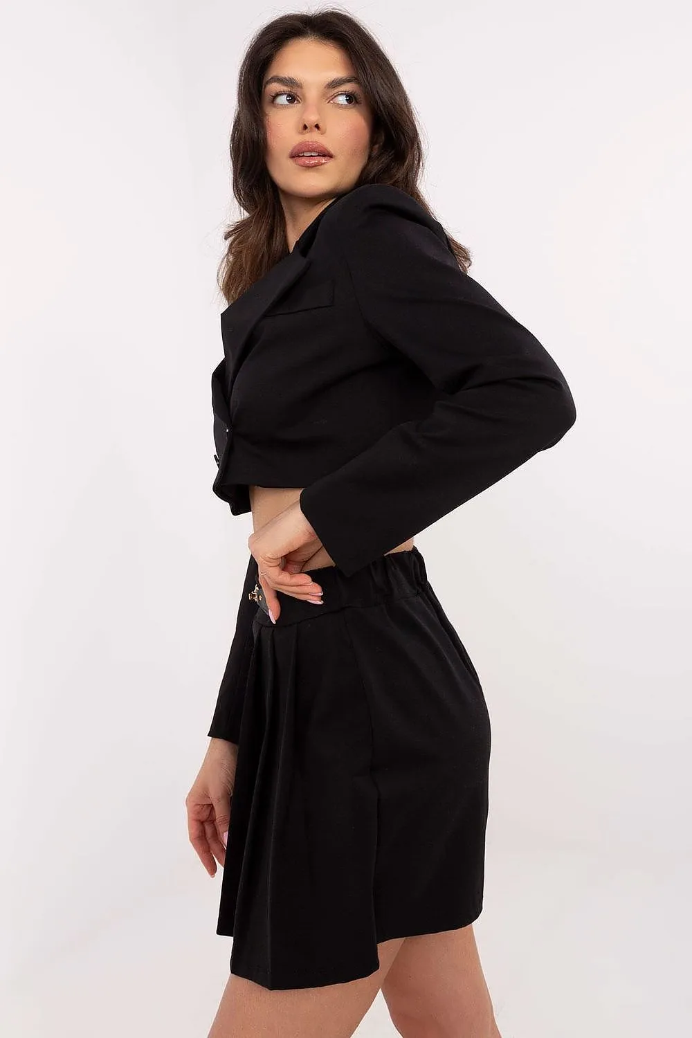 Skirt pants with an elegant cut