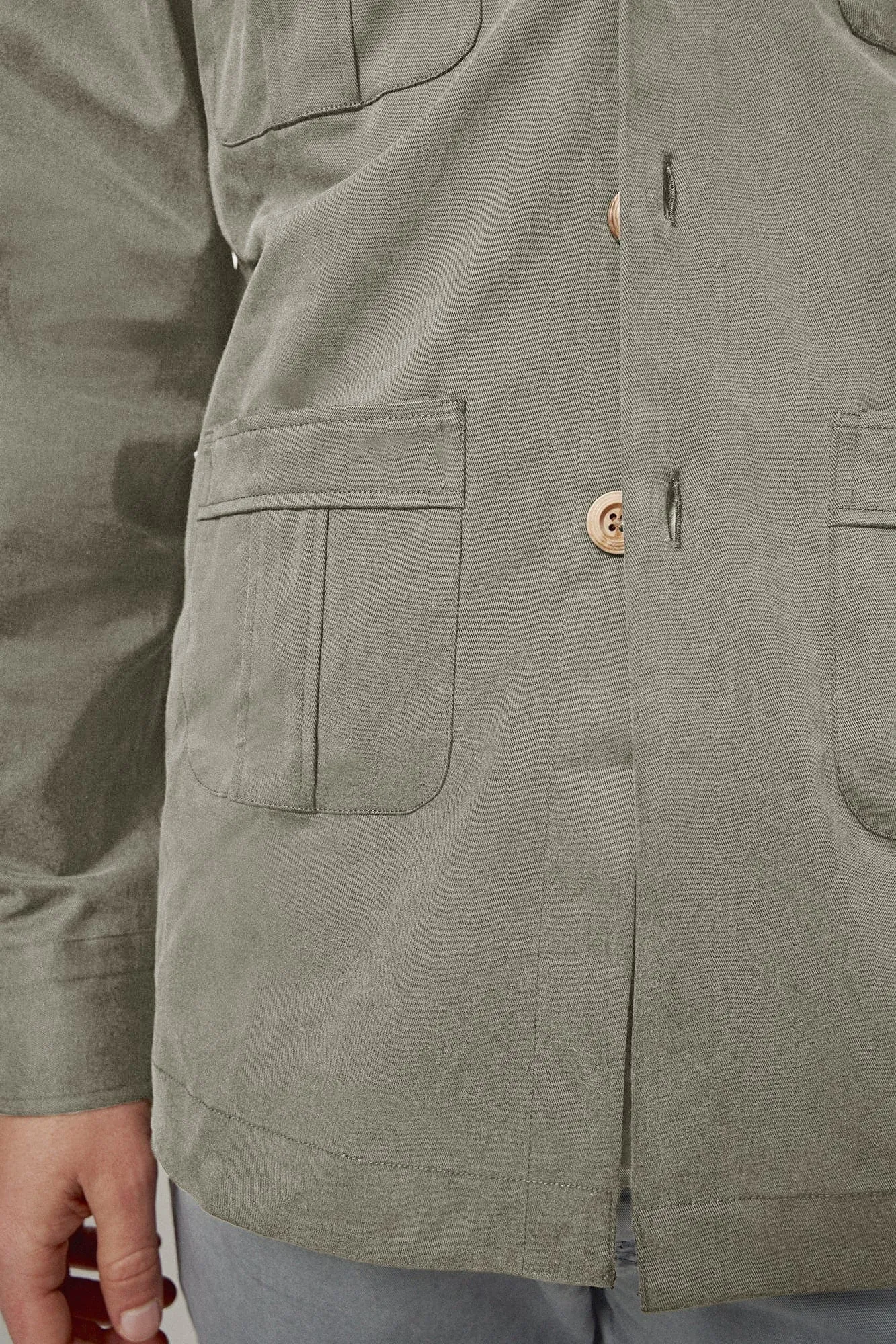 The Sahariana Verde Khaki