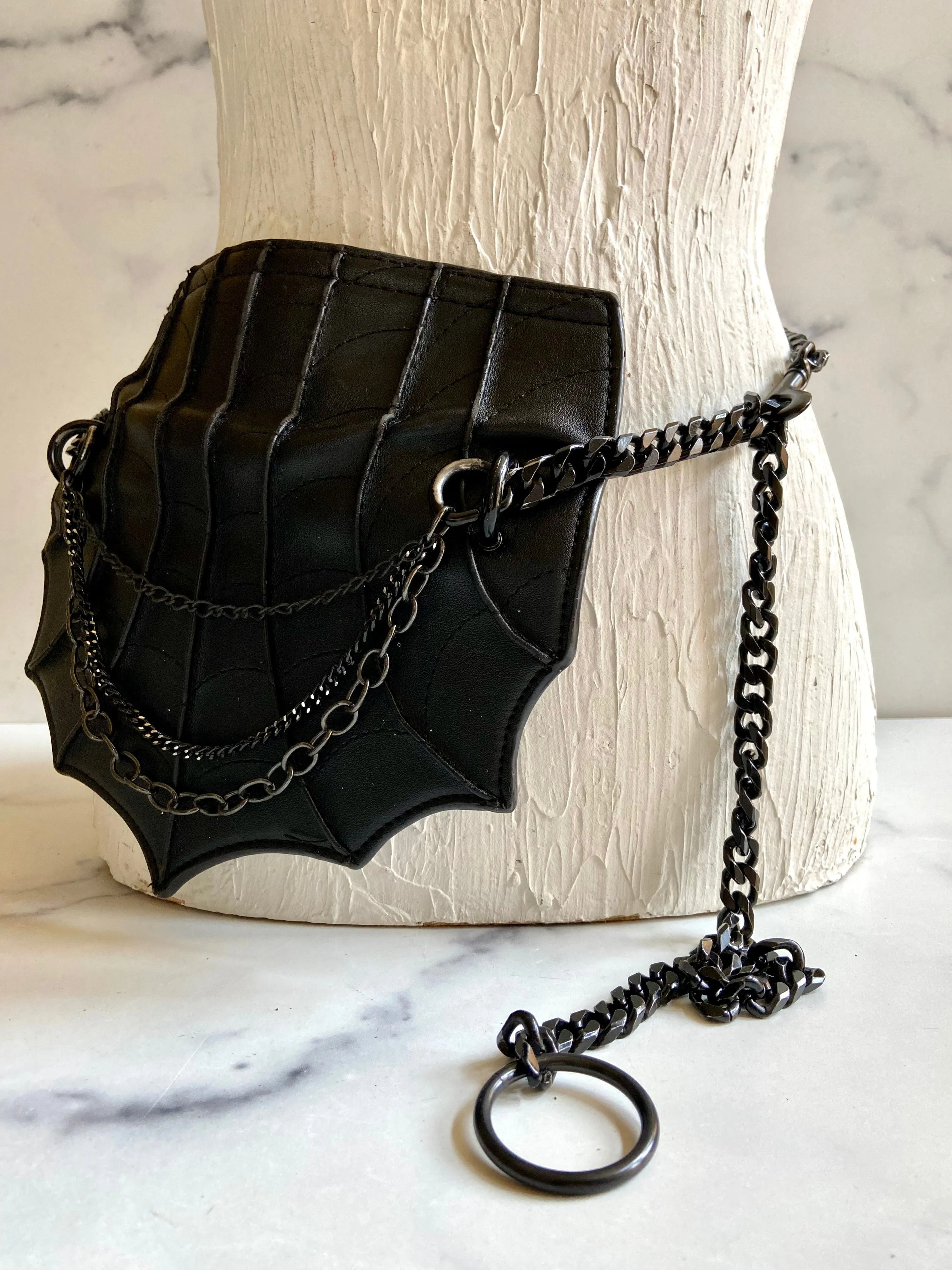 Vamp life chain belt