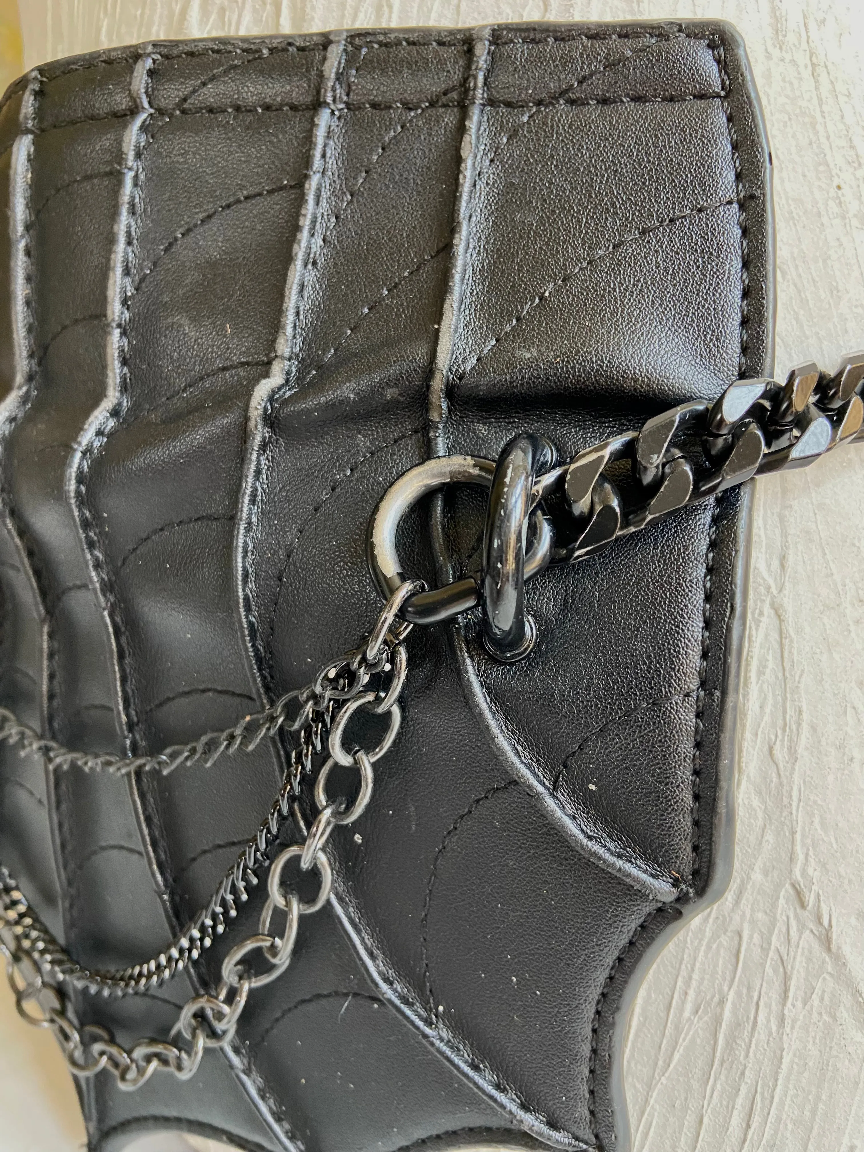Vamp life chain belt